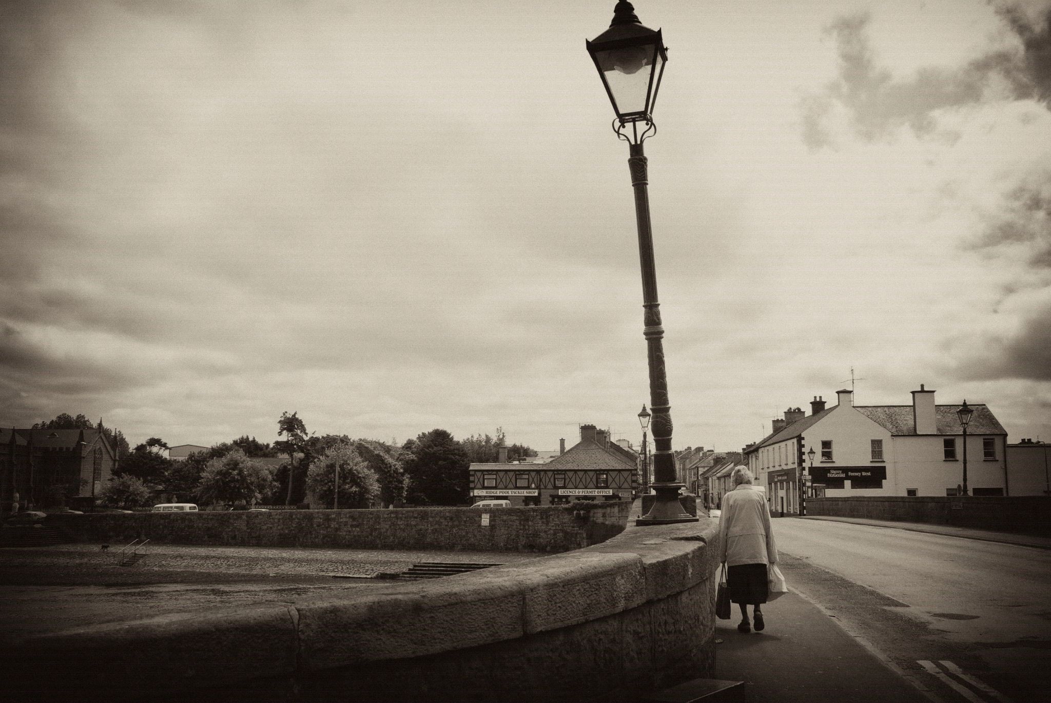  0000020 46739047934 o